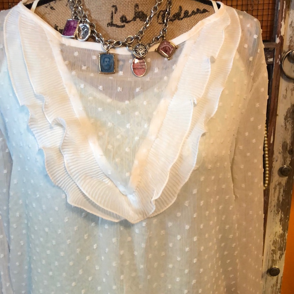 Cream blouse - Picture 2 of 4